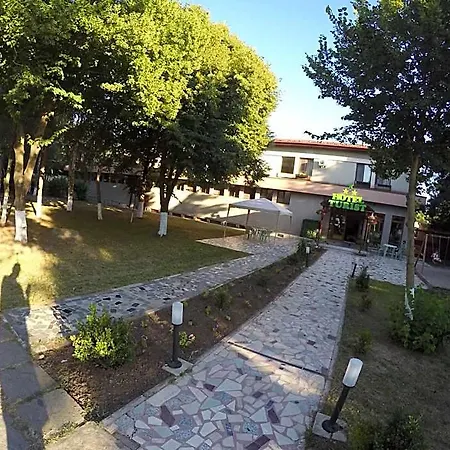 Turist מלון נפטון