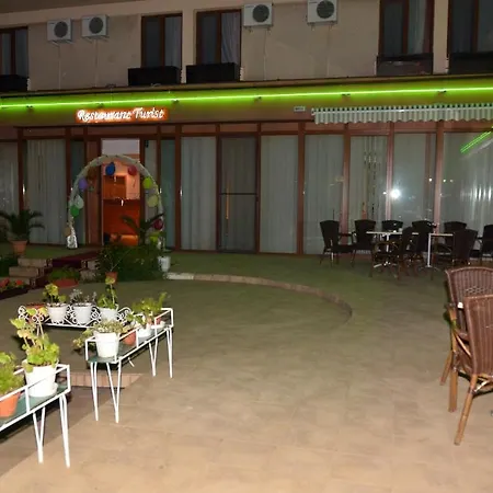 Turist 3* נפטון